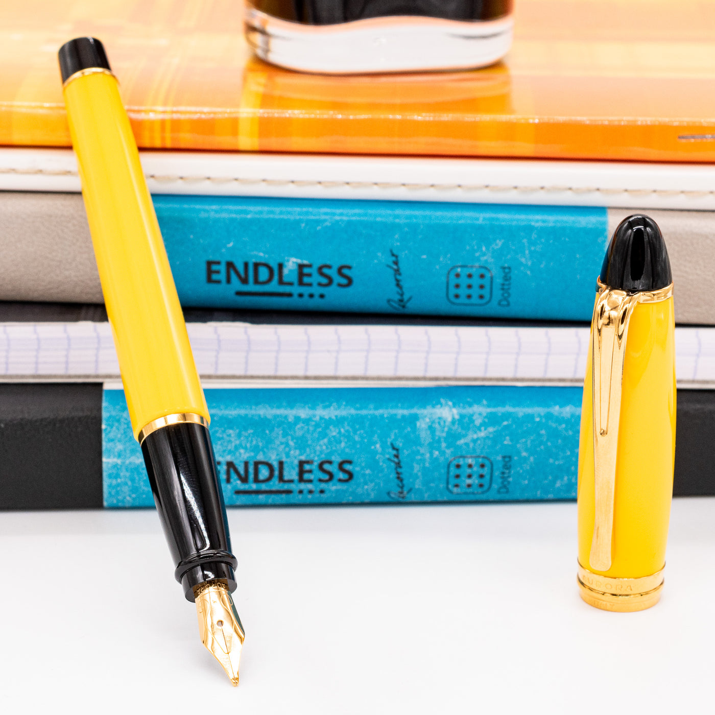 Aurora Ipsilon Resin Fountain Pen - Yellow