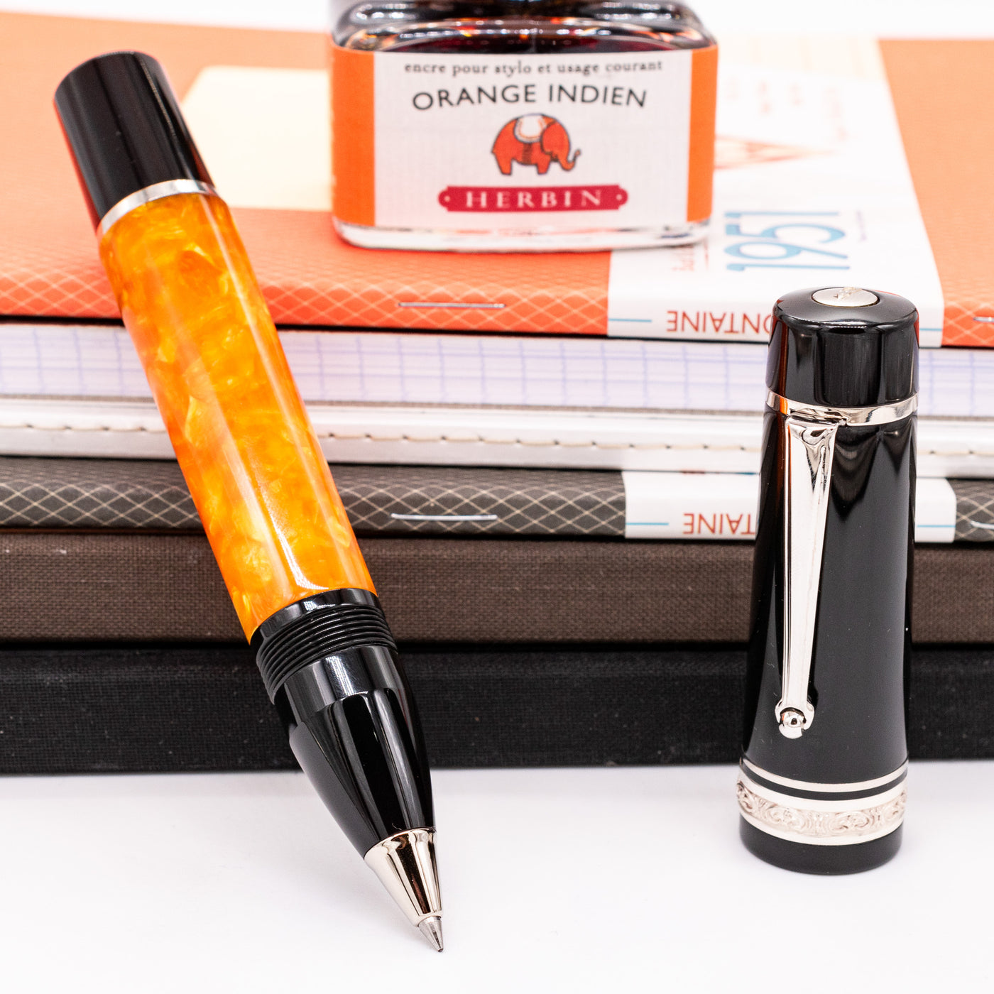 Delta DV Original Oversize Rollerball Pen