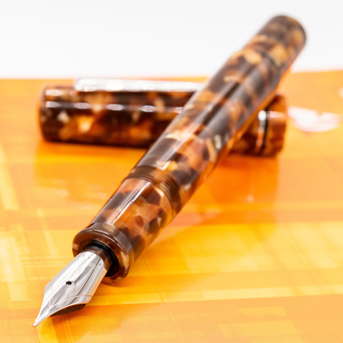 Delta Spaccanapoli Fountain Pen - Serracassano Brown resin