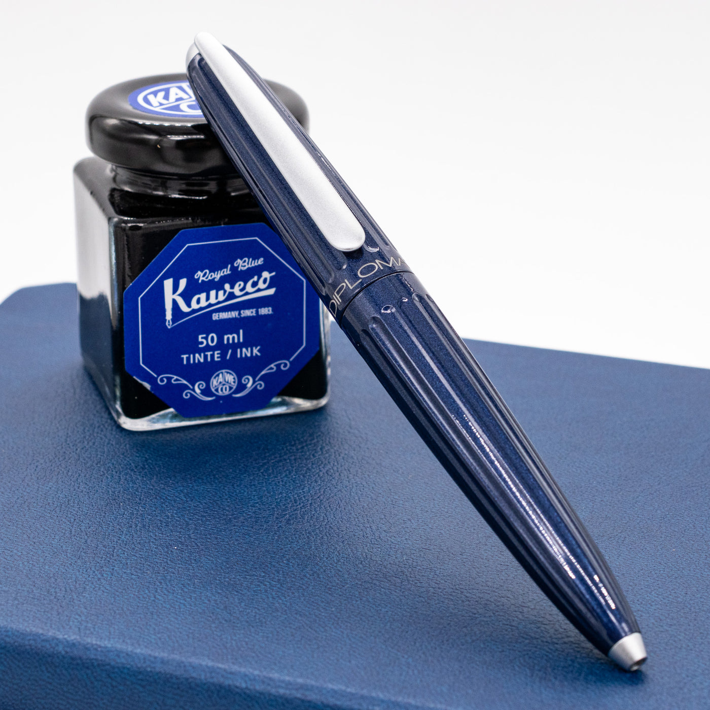 Diplomat Aero Ballpoint Pen - Midnight Blue silver trim