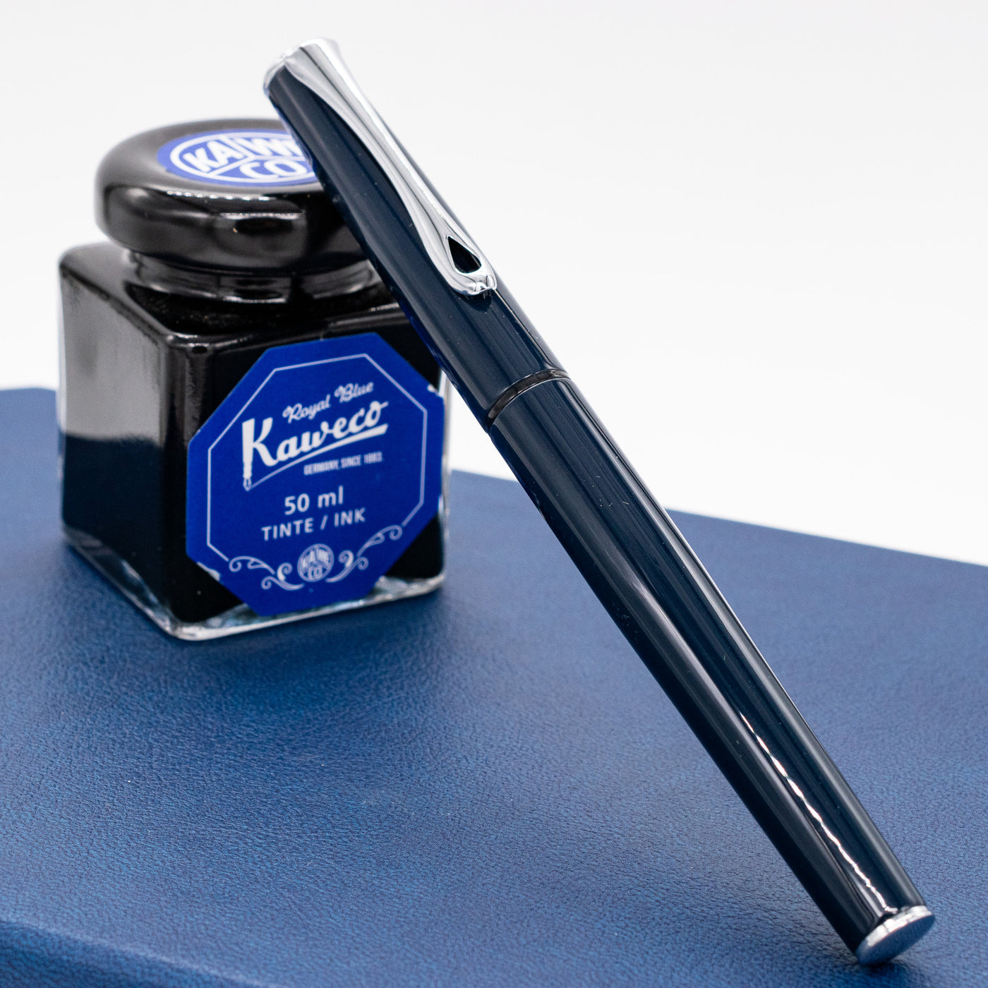 Diplomat Esteem Rollerball Pen - Dark Blue capped