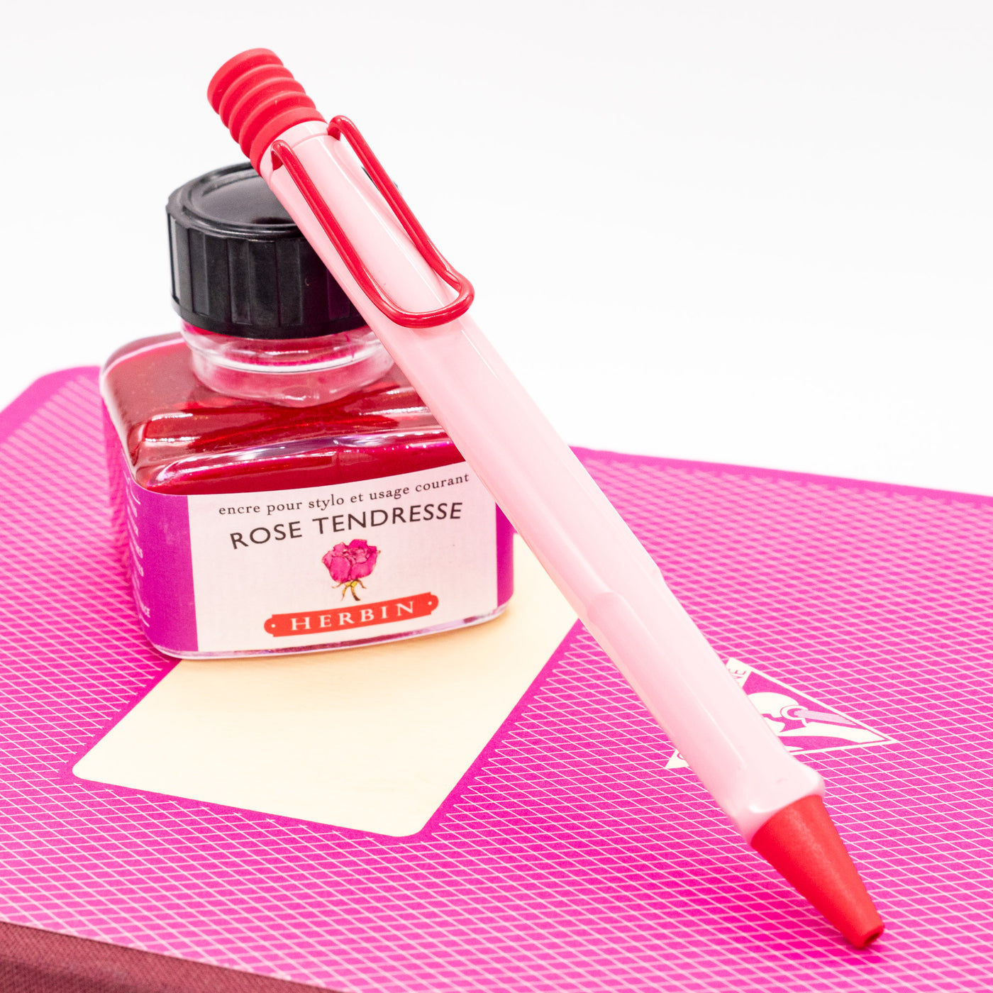 LAMY Safari Ballpoint Pen - Cherry Blossom Special Edition pink and red