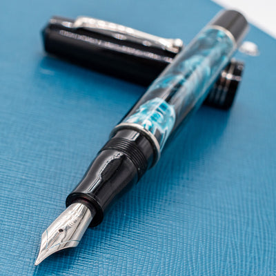 Leonardo Momento Zero Arctic Blast Fountain Pen resin