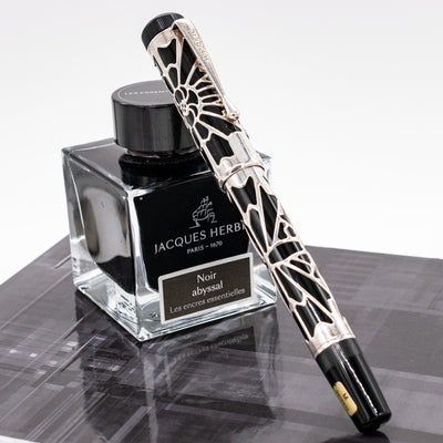 Montblanc Patron of Art 1993 Octavian 4810 Fountain Pen capped