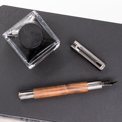 Monteverde Ritma Fountain Pen - Walnut uncapped