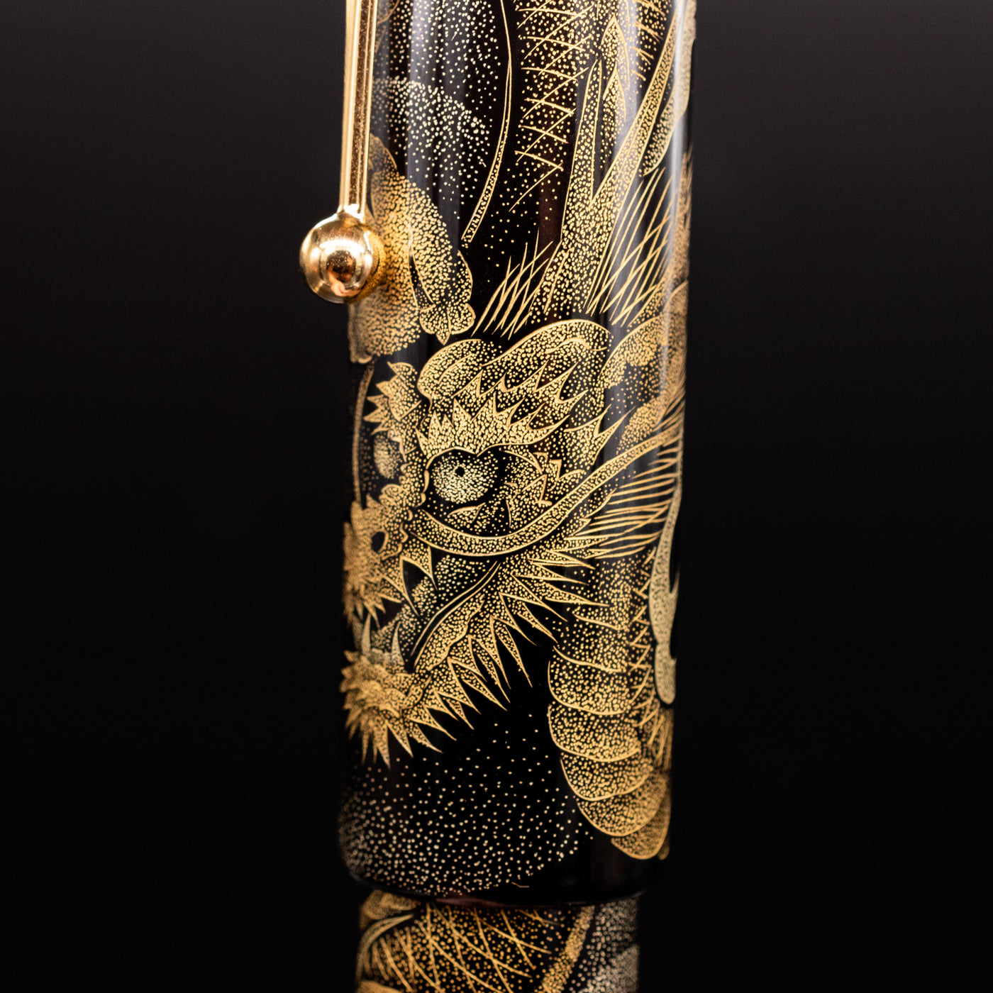 Namiki Chinkin Emperor Dragon Fountain Pen black with gold design