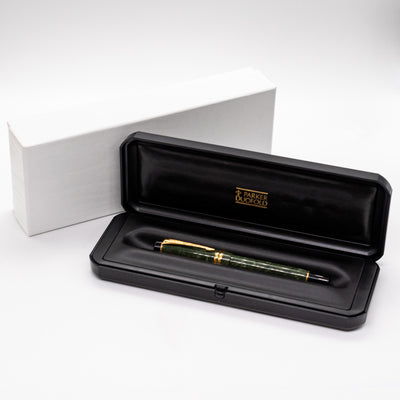 Parker Duofold International Jade Green Fountain Pen inside packaging