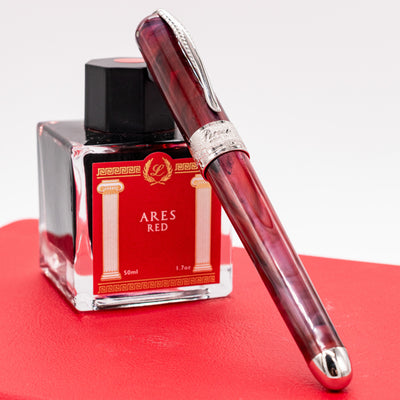 Pineider Avatar Mini Fountain Pen - Red Onyx capped