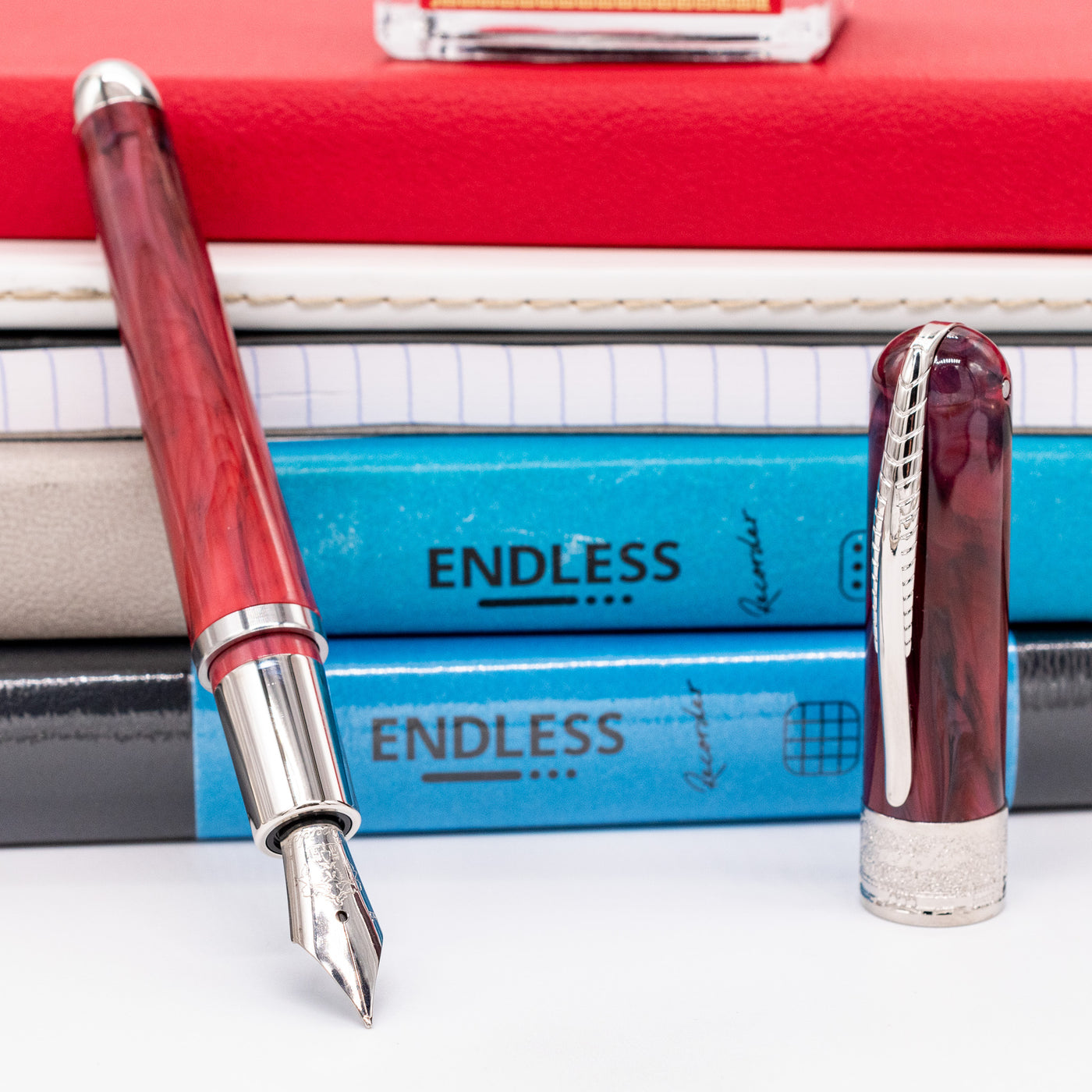 Pineider Avatar Mini Fountain Pen - Red Onyx