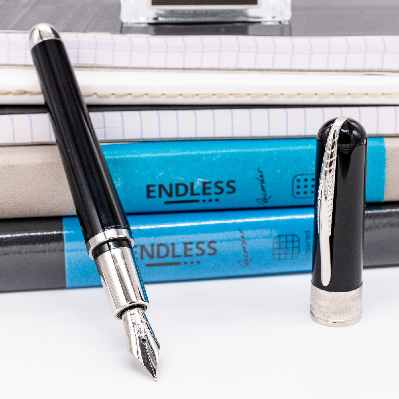 Pineider Avatar Mini Fountain Pen - Black