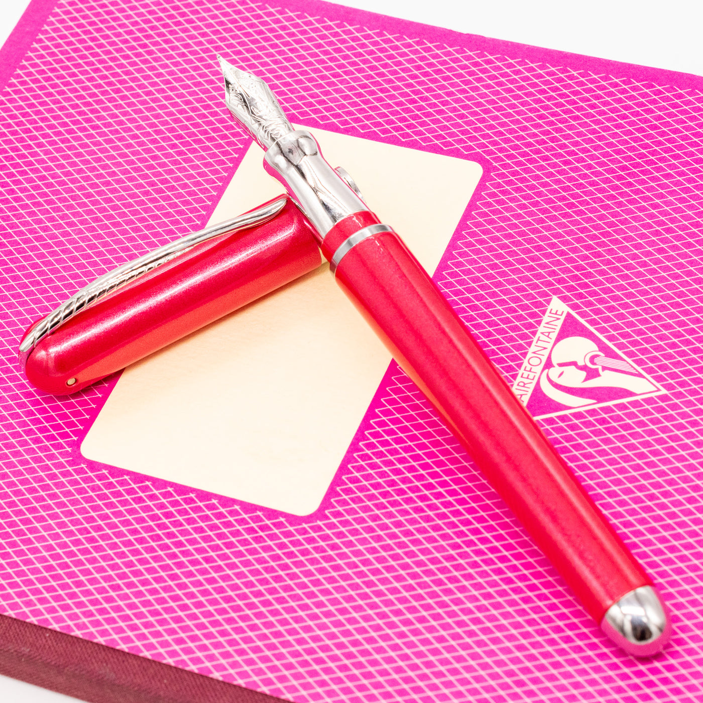 Pineider Avatar Shiny Fountain Pen - Red Cardinal sleek