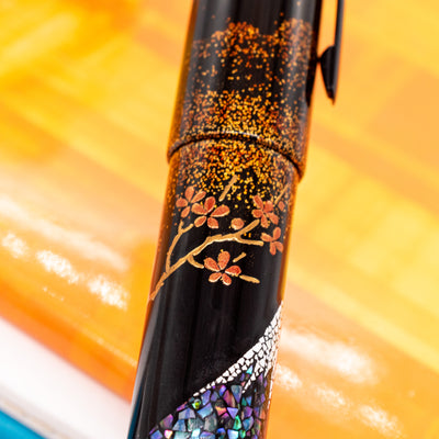 Taccia Miyabi Fujiyama Fountain Pen flower design