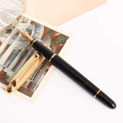 Aurora-88-Black-Resin-&-Gold-Plated-Fountain-Pen