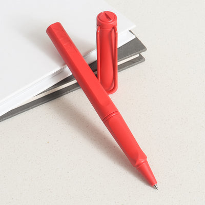 LAMY Safari 2022 Cozy Strawberry Rollerball Pen