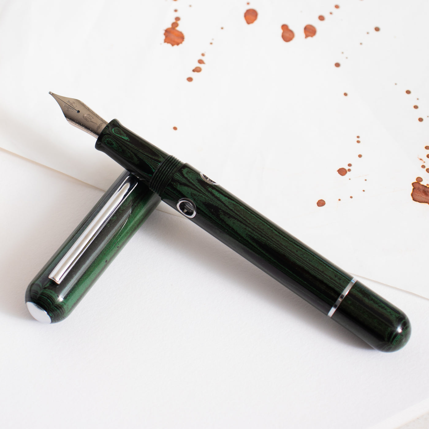 Narwhal Nautilus Chelonia Green Fountain Pen