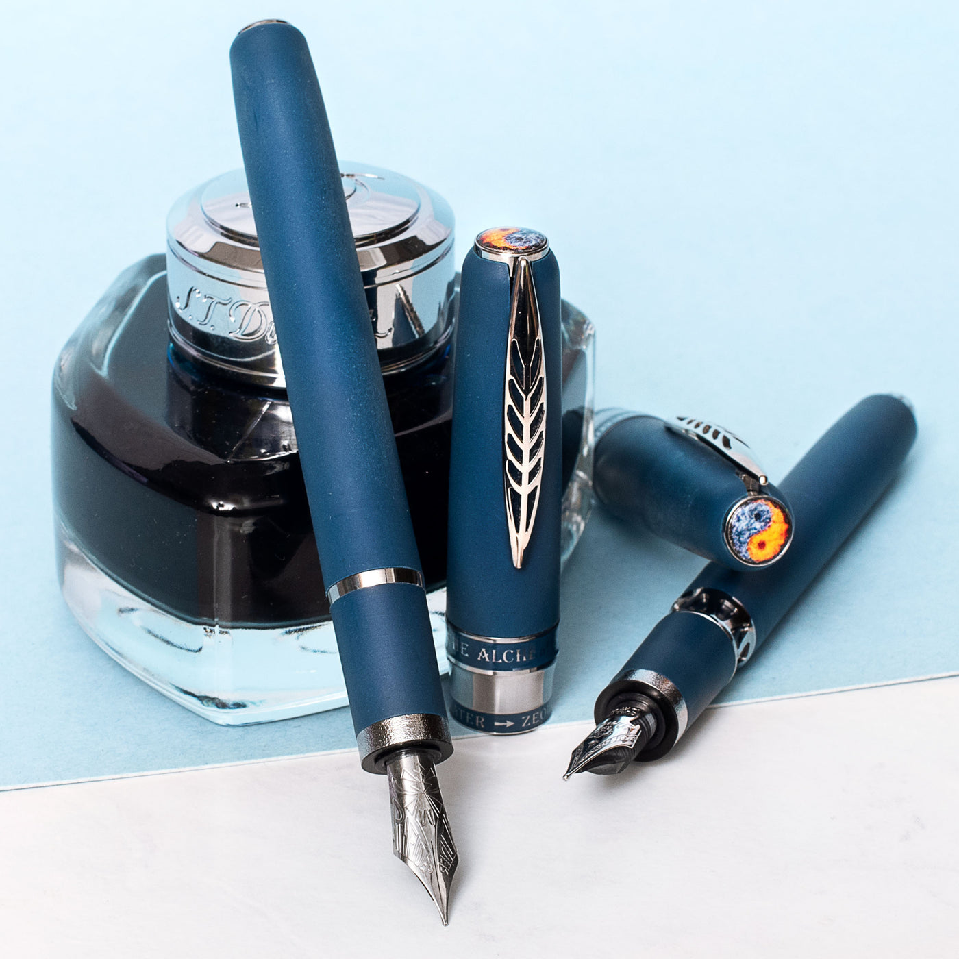 Pineider Alchemist Kilauea Blue Fountain Pen